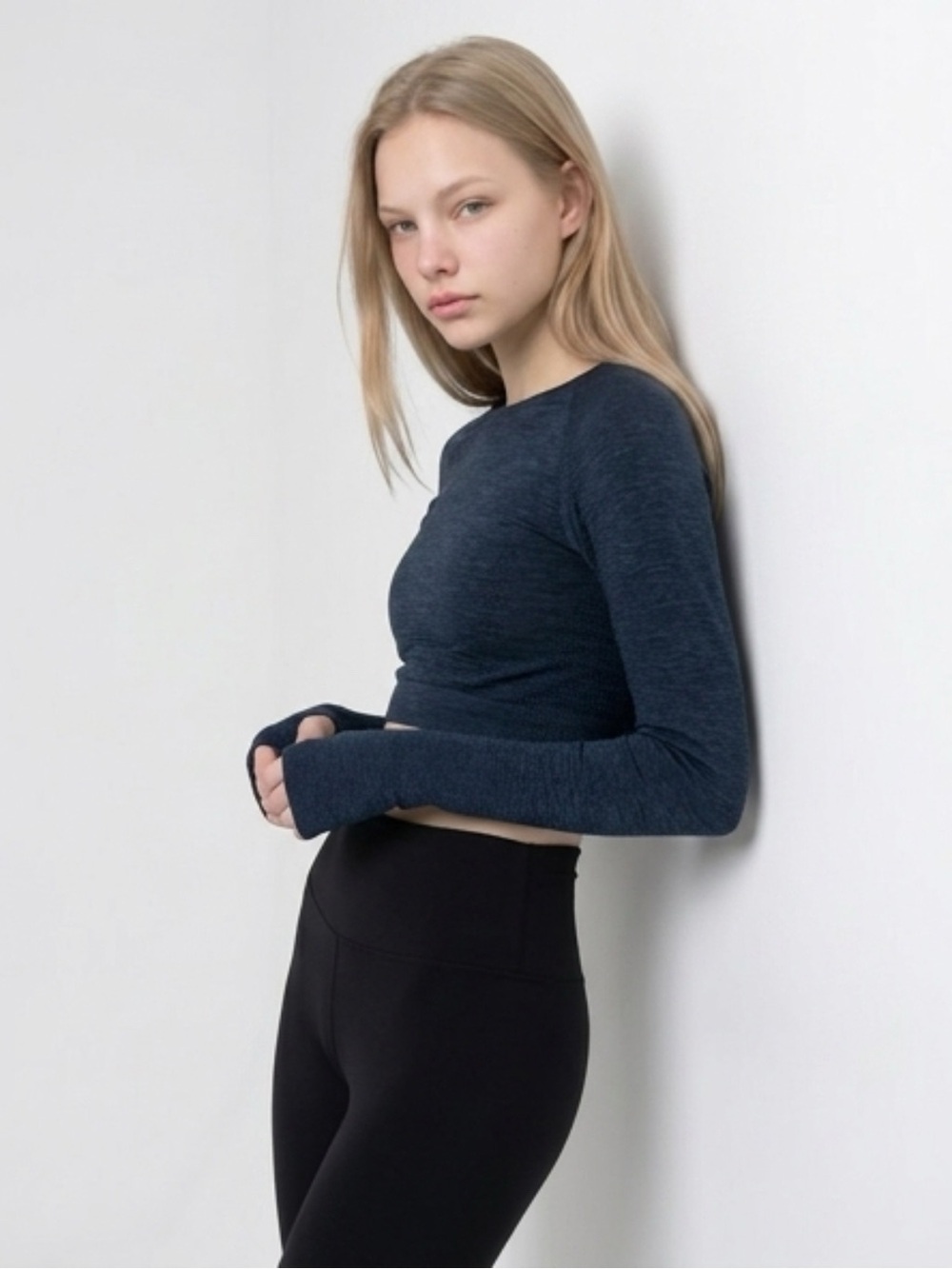 Long-Sleeve Navy Crop Top with Thumbholes